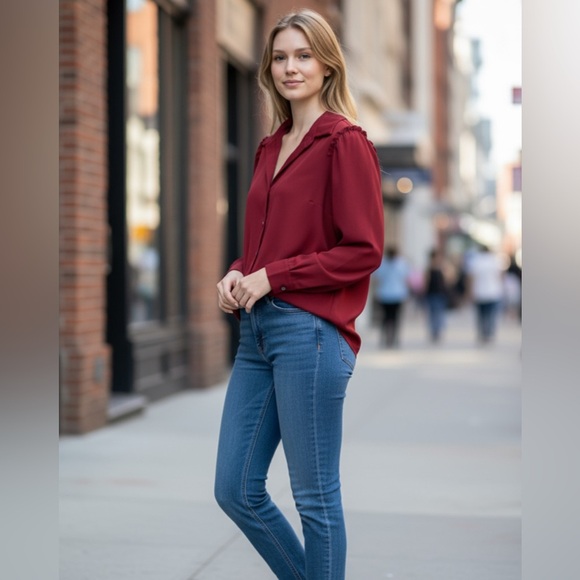 Theory red Deana button down top - Picture 8 of 9